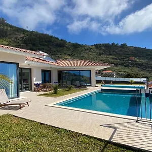 https://villa-palheiros.madeira-islandshotels.com